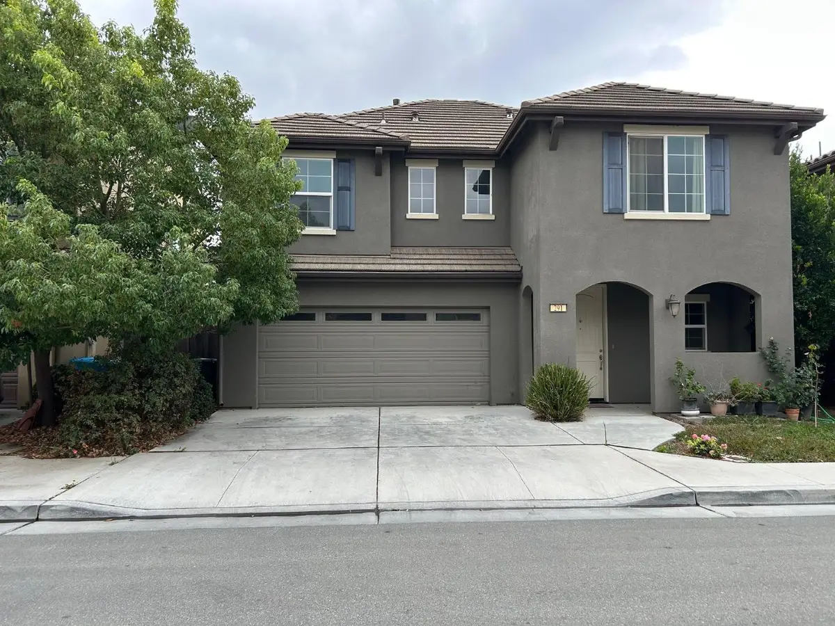 291 Slate Avenue, Hollister, CA 95023 - #1