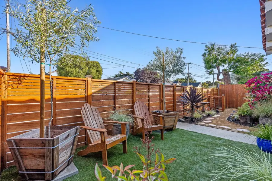 37 Portola Avenue, Monterey, CA 93940 - #3