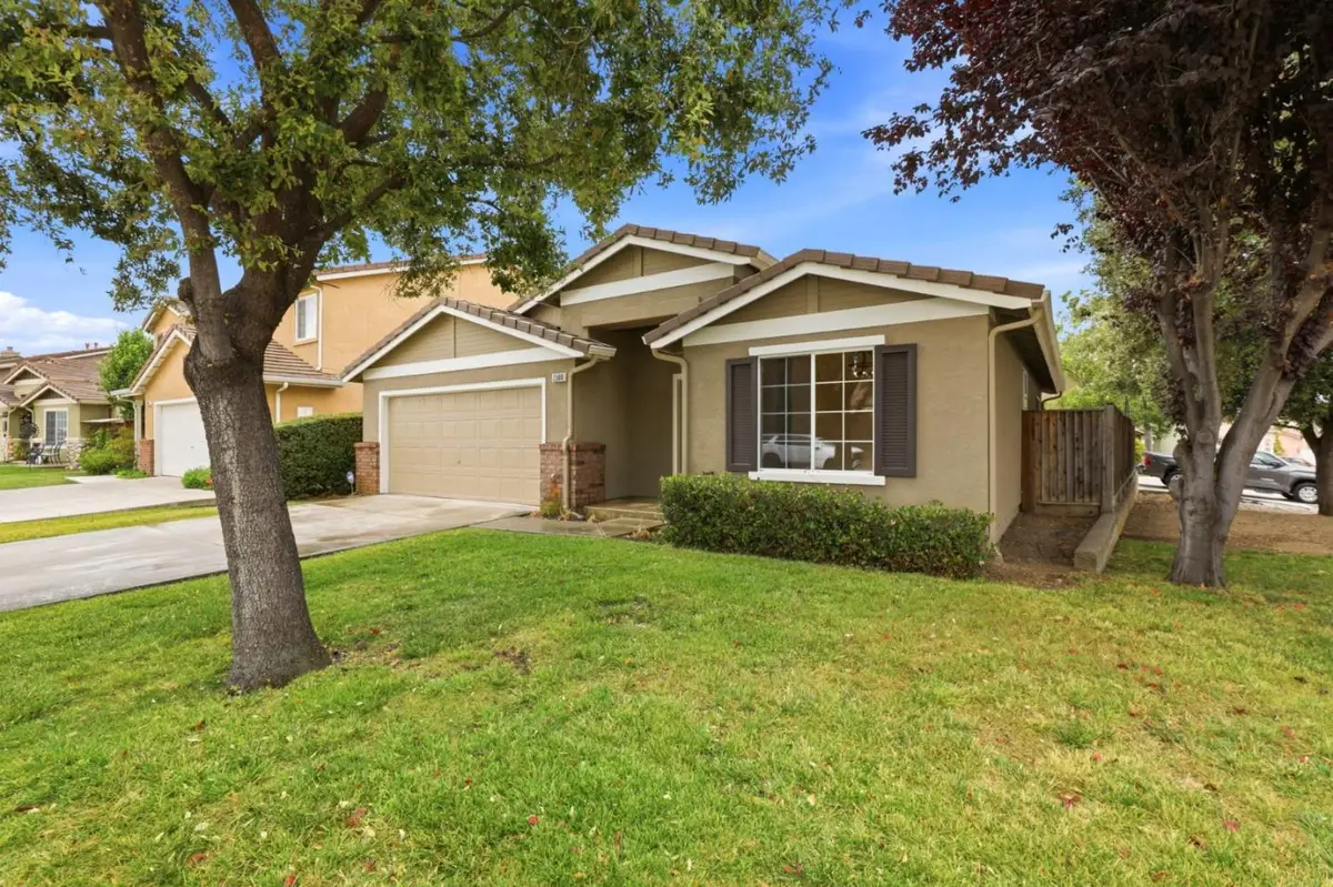 2500 Sadies Drive, Hollister, CA 95023 - #1