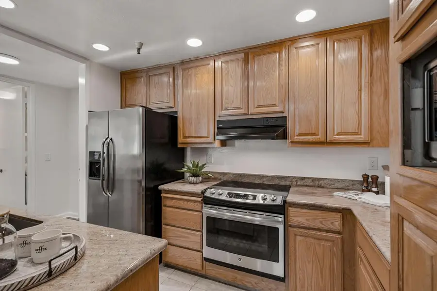 1943 Mount Vernon Court #107, Mountain View, CA 94040 - #3