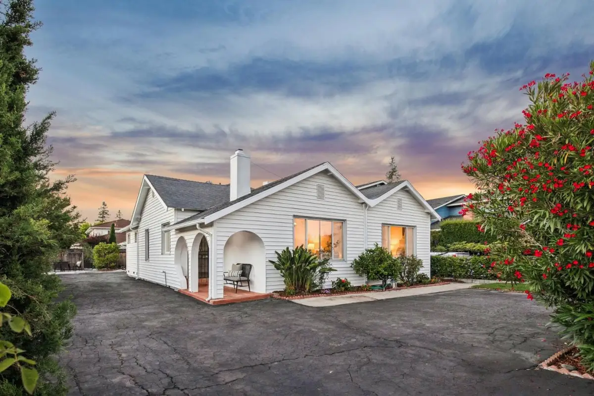 1585 Union Avenue, Redwood City, CA 94061 - #1