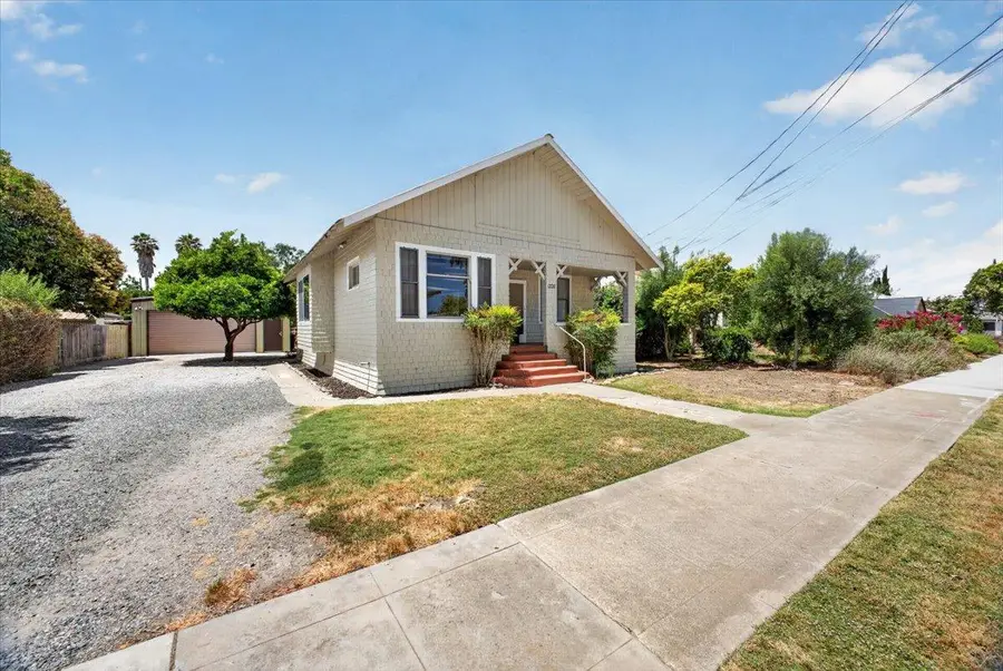 1228 West Street, Hollister, CA 95023 - #3
