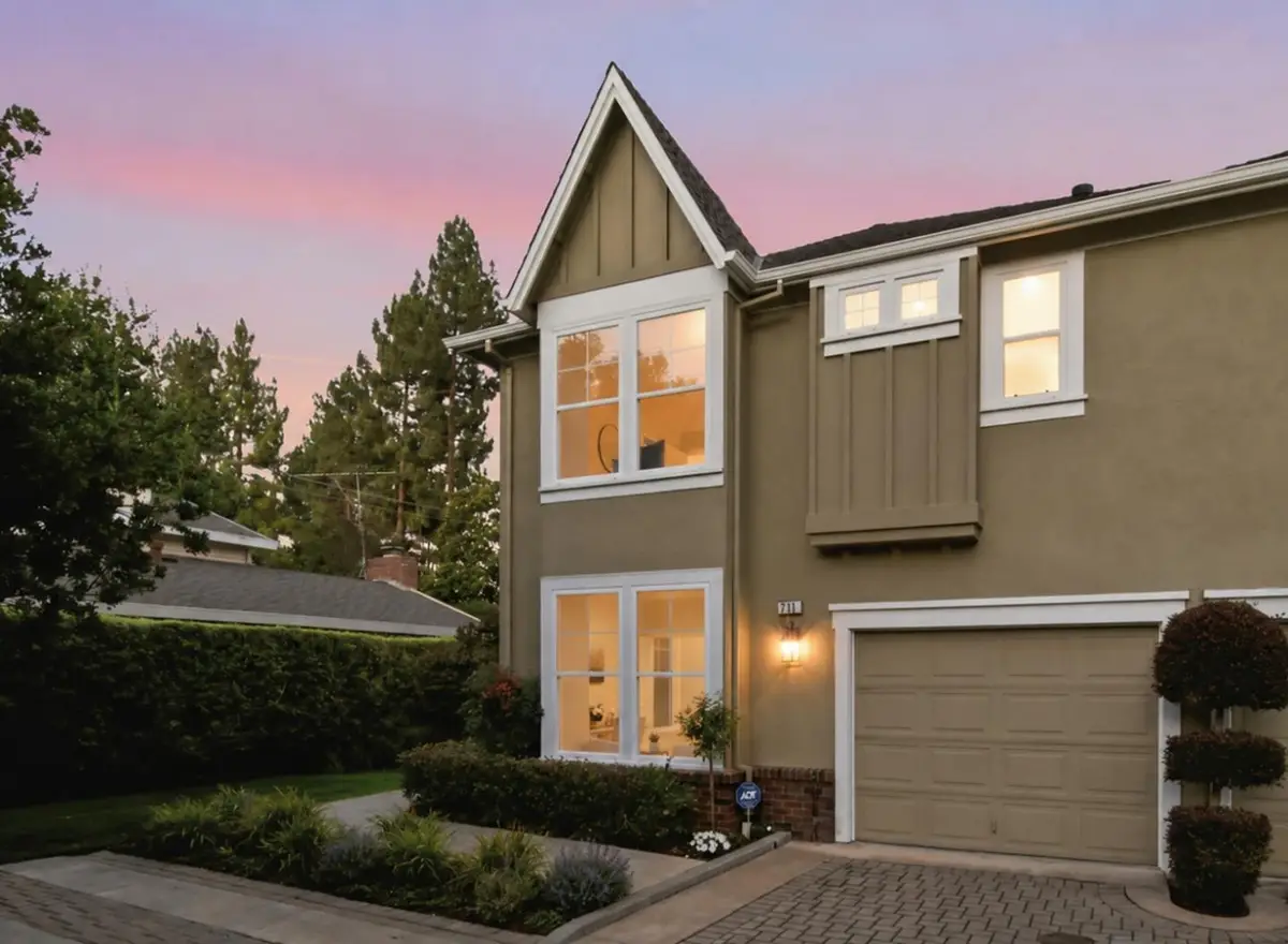711 Valparaiso Avenue, Menlo Park, CA 94025 - #1