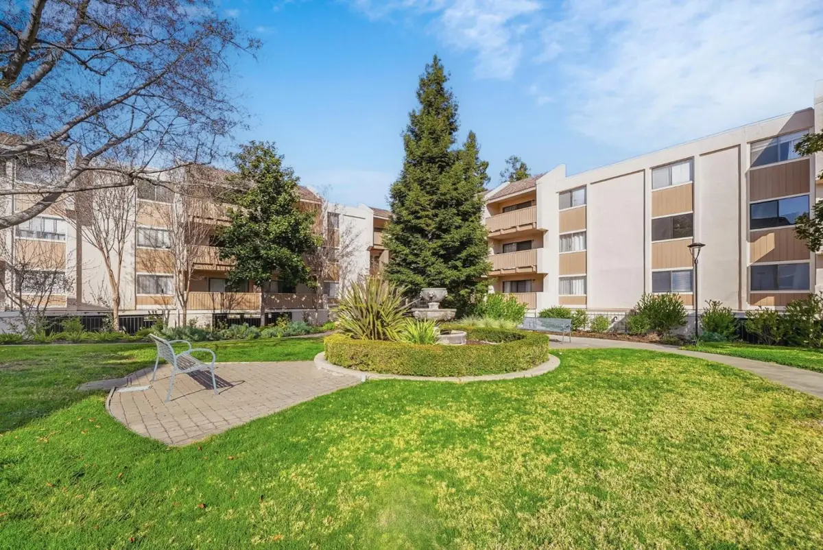 400 Ortega Avenue #216, Mountain View, CA 94040 - #1