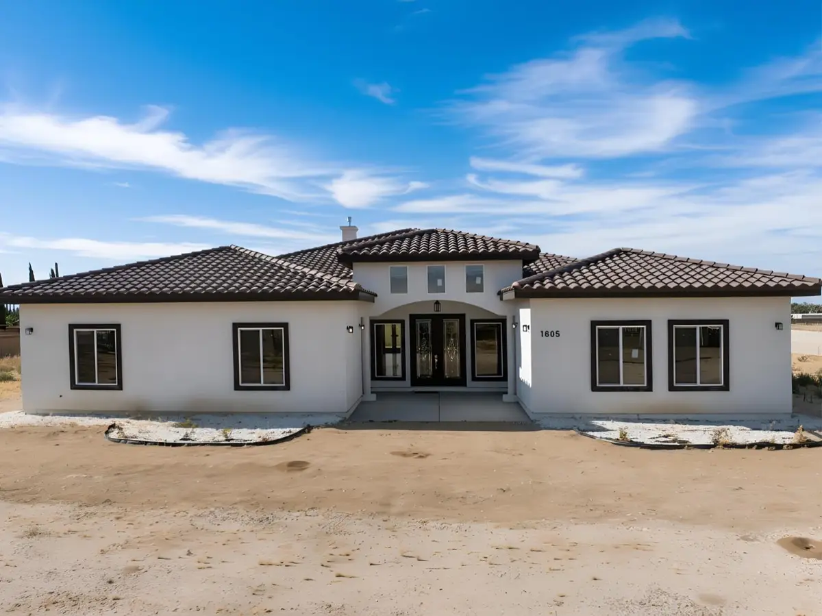 1805 W Columbia Way, Lancaster, CA 93534 - #1