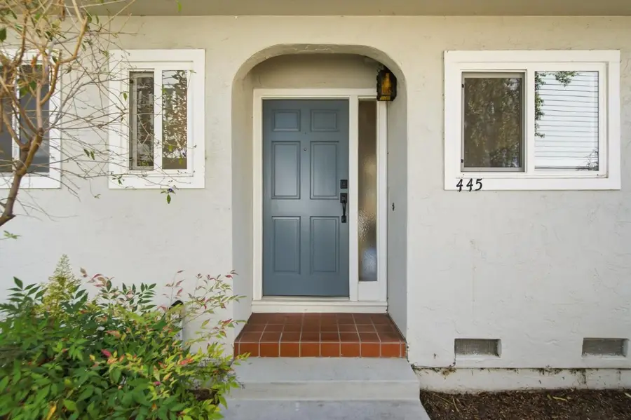 445 Oak Avenue, Redwood City, CA 94061 - #2