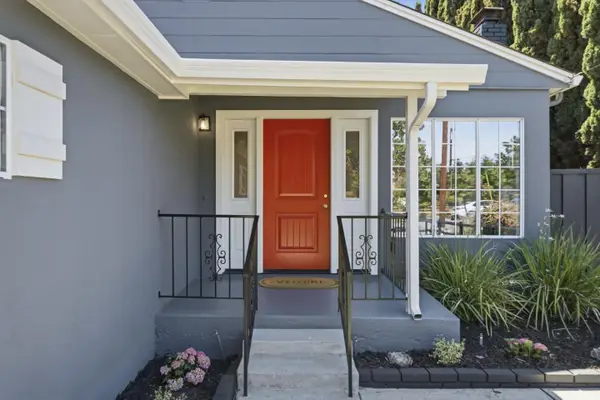 1727 Madison Avenue, Redwood City, CA 94061