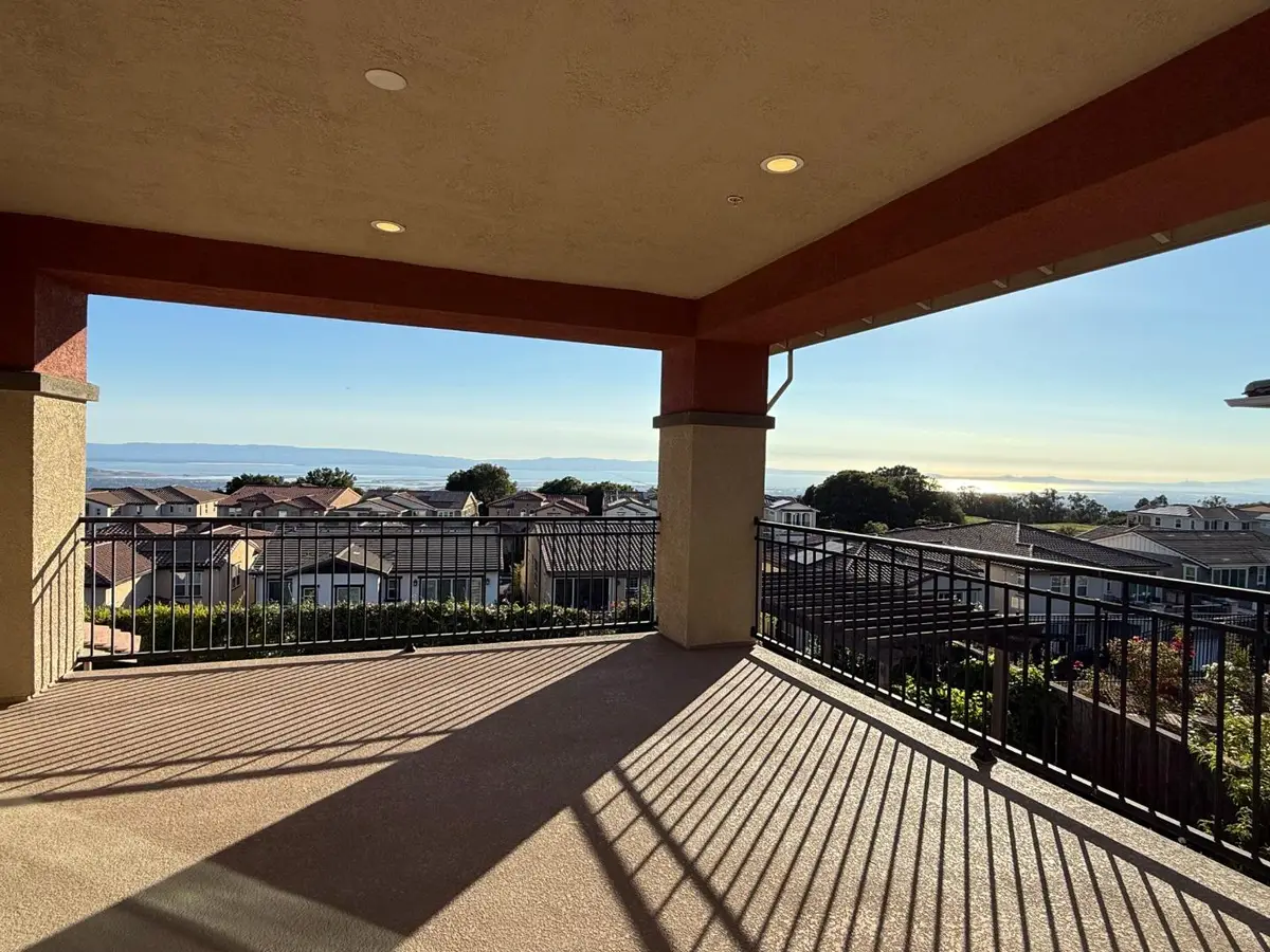 7 Stirling Way, Hayward, CA 94542 - #1