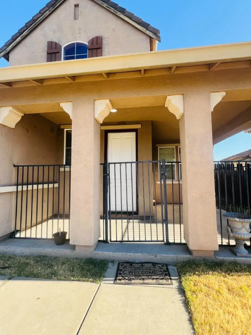 7021 Walter Avenue, Sacramento, CA 95828 - #2