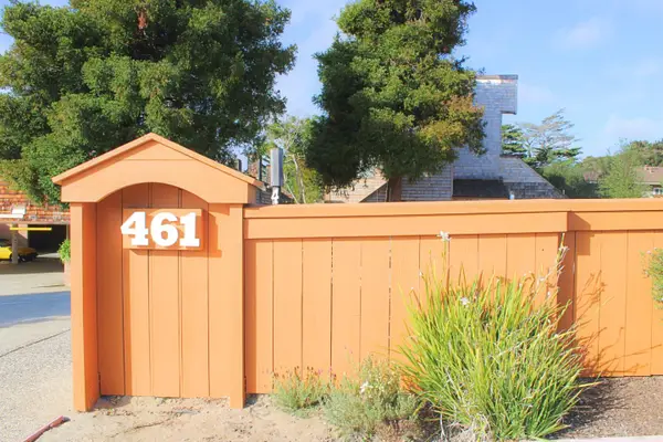 461 Dela Vina Avenue #104, Monterey, CA 93940