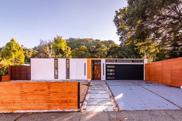 833 Appleberry Drive, San Rafael, CA 94903