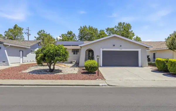 164 Carlsbad Circle, Vacaville, CA 95687