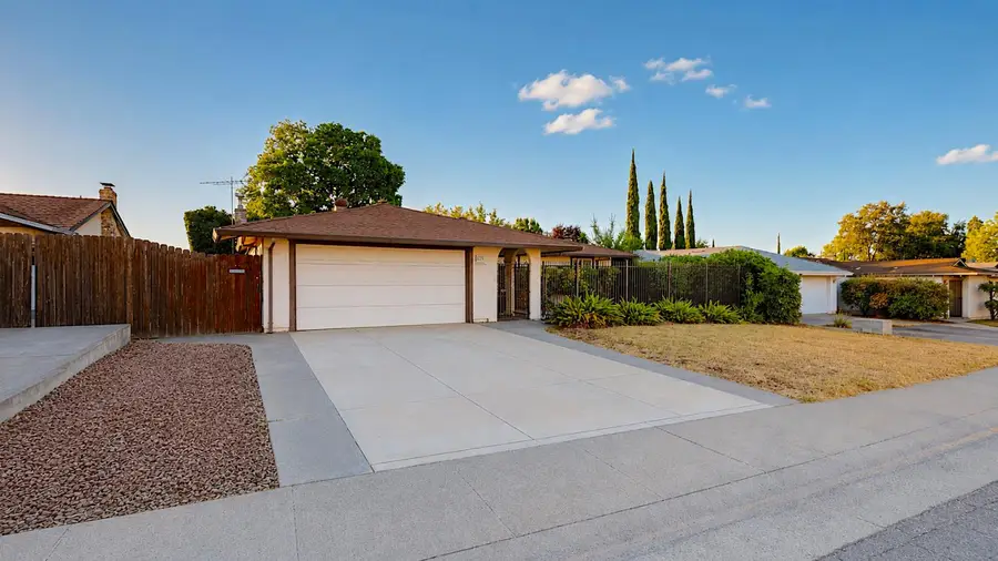 4720 Oak Ford Way, Sacramento, CA 95842 - #2