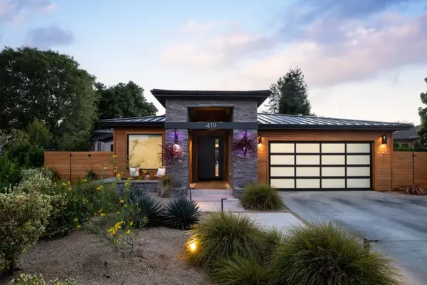 419 Los Pajaros Court, Los Altos, CA 94024