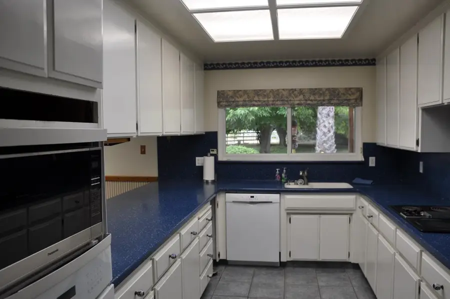1900 Riedel Court, San Martin, CA 95046 - #3