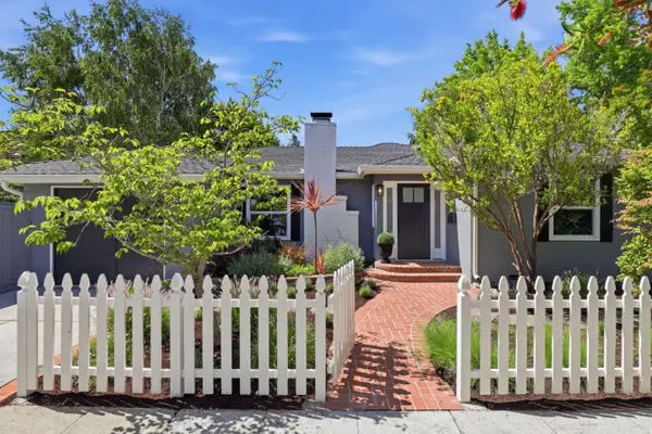 699 Oregon Avenue, Palo Alto, CA 94301