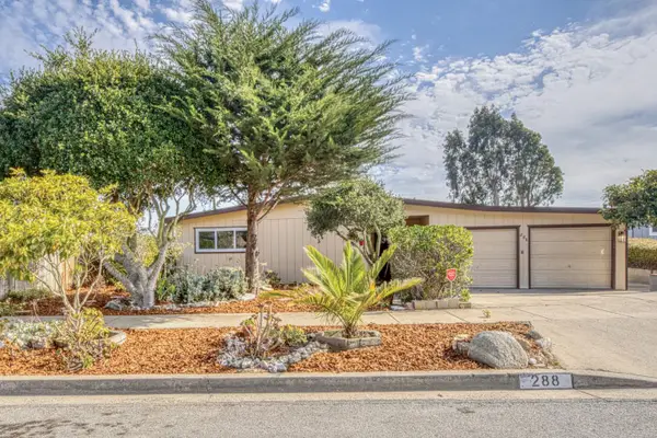 288 Young Circle, Marina, CA 93933