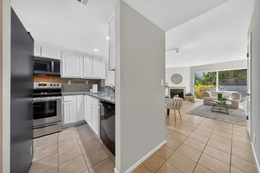 1063 Summershore Court, San Jose, CA 95122 - #3