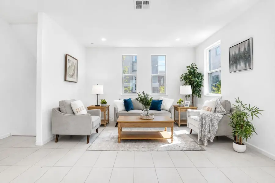 1022 Onofrio Lane #1, San Jose, CA 95131 - #3
