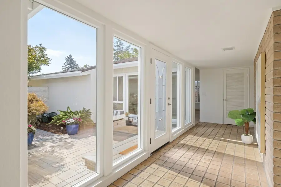 1073 Sargent Drive, Sunnyvale, CA 94087 - #3