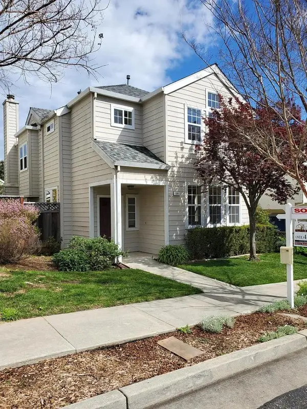 106 Village Circle, Santa Cruz, CA 95060
