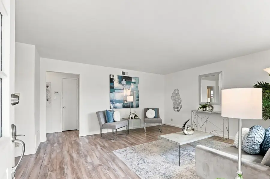 1347 Shawn Drive #1, San Jose, CA 95118 - #3