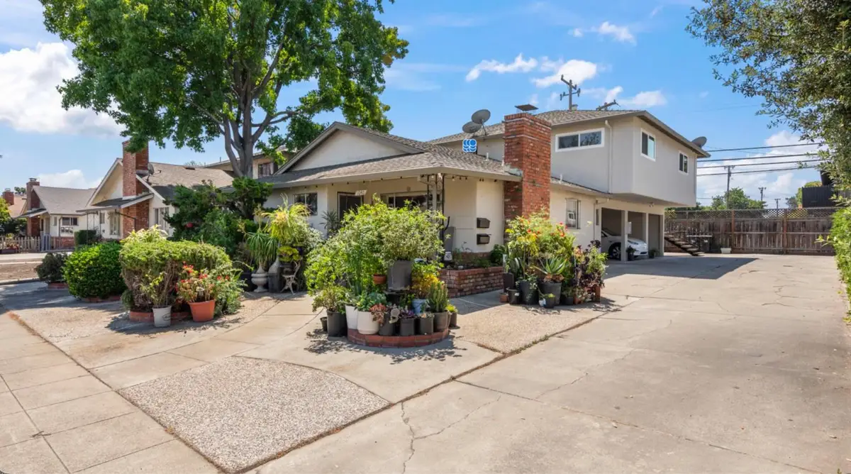 1040 W Iowa Avenue, Sunnyvale, CA 94086 - #1