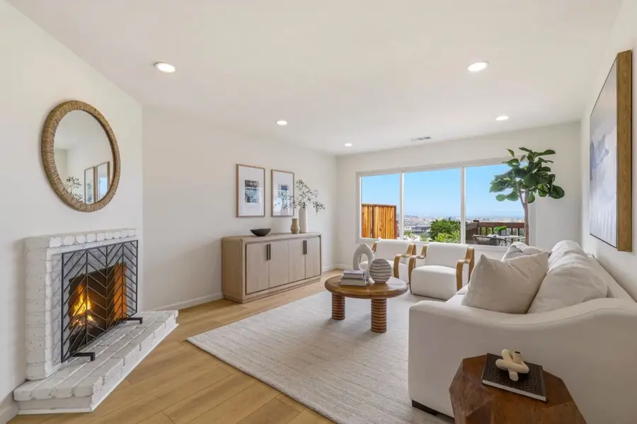 28 Camelot Court, Daly City, CA 94015 - #3