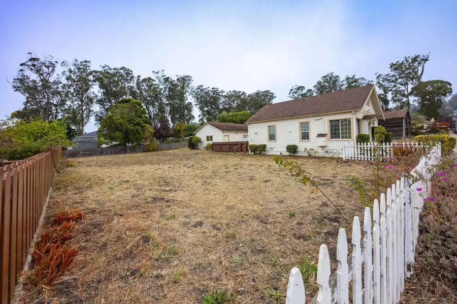 978 Palma Street, El Granada, CA 94018 - #2
