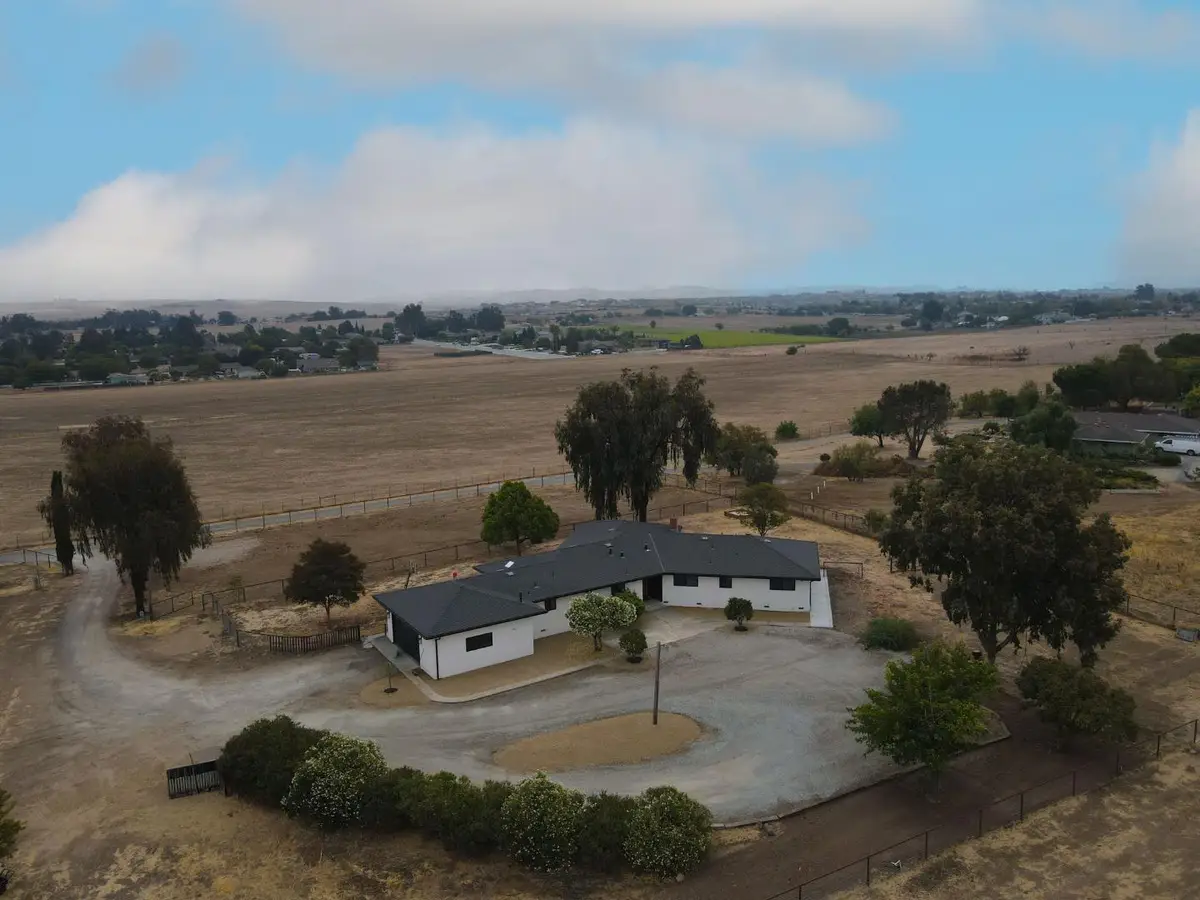 1667 Santa Ana Road, Hollister, CA 95023 - #1