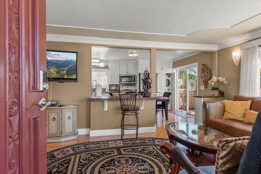 1176 Laurel Street, San Carlos, CA 94070 - #3