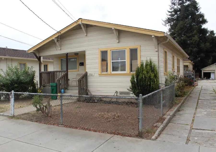 747 Rodriguez Street, Watsonville, CA 95076 - #2
