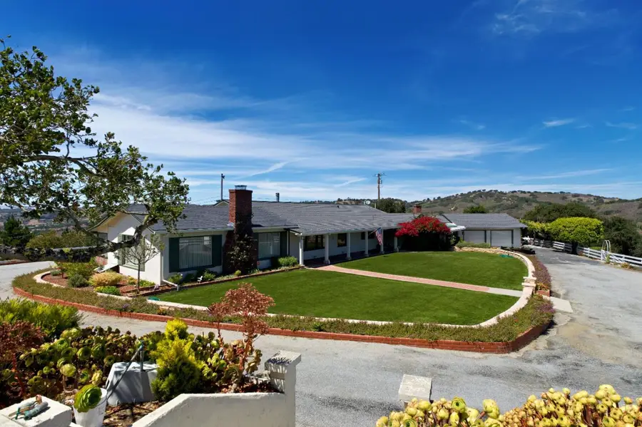 60 Seca Place, Salinas, CA 93908 - #3