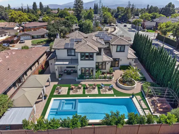 903 Dry Creek Road, Campbell, CA 95008