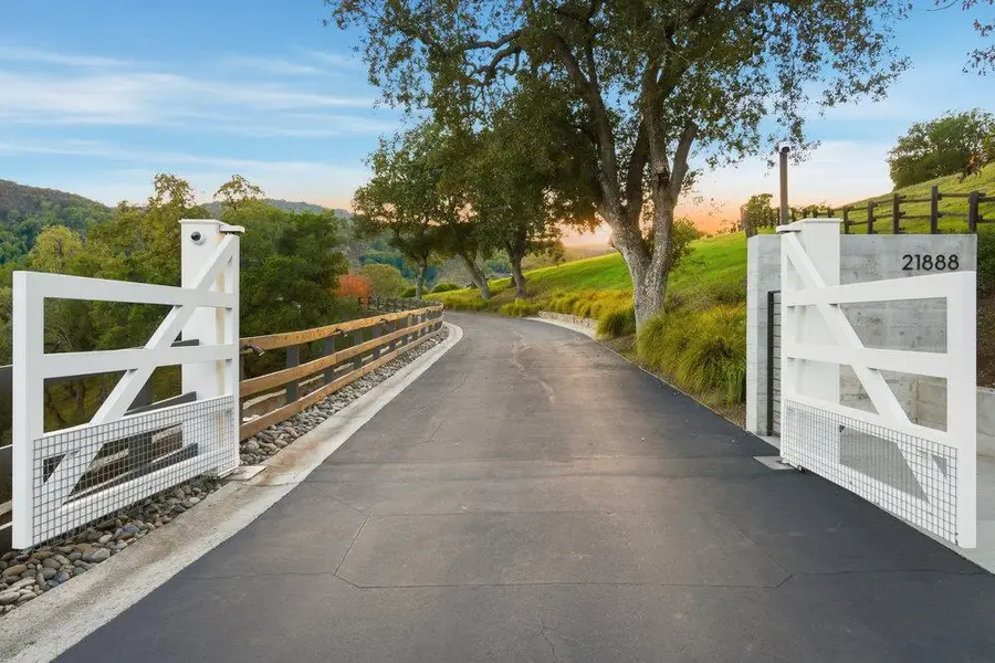 21888 Blue Oaks Place, Los Altos Hills, CA 94022 - #2