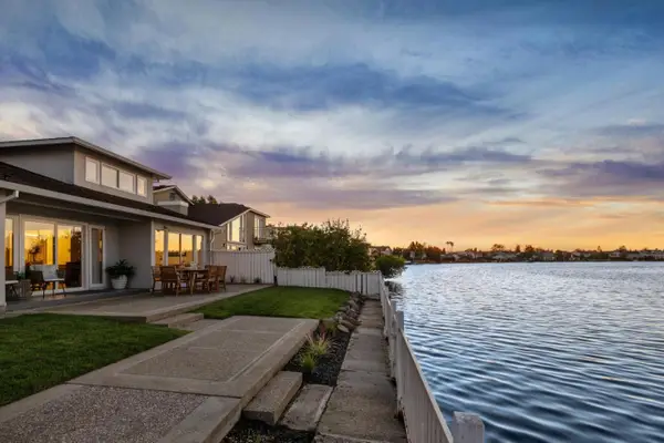 541 Trinidad Lane, Foster City, CA 94404