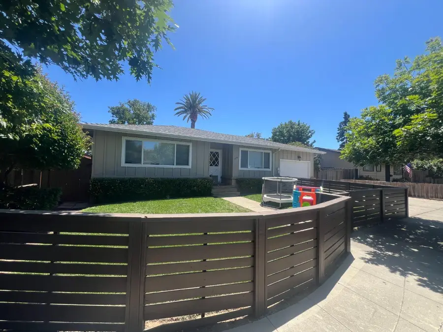 1036 Dodge Drive, Redwood City, CA 94063 - #2