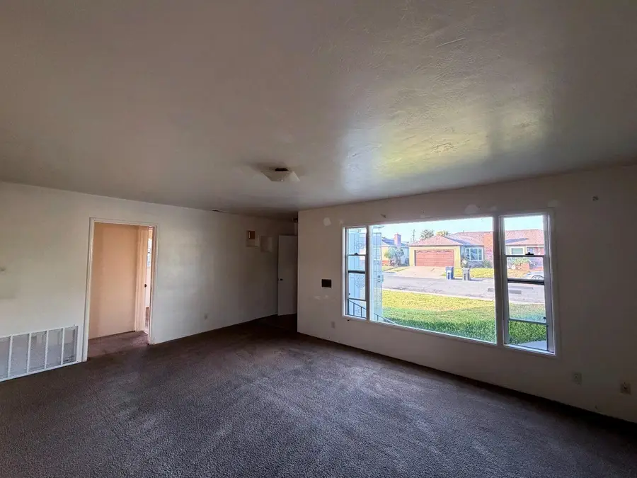 427 Carmel Street, Watsonville, CA 95076 - #2