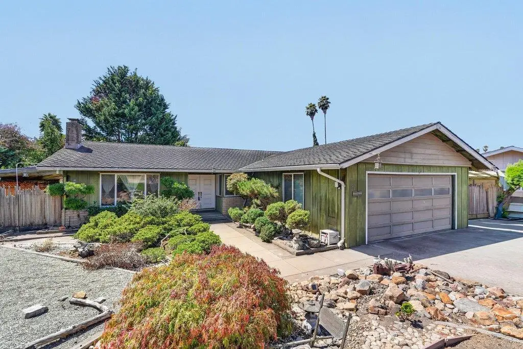25 Brook Court, Watsonville, CA 95076 - #1