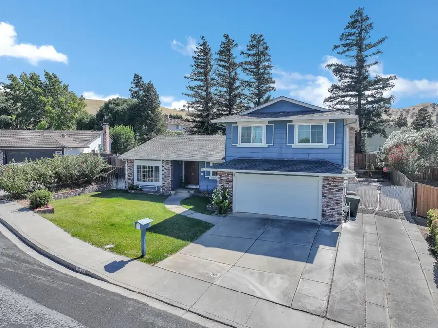 2353 Silver Creek Circle, Antioch, CA 94509 - #3
