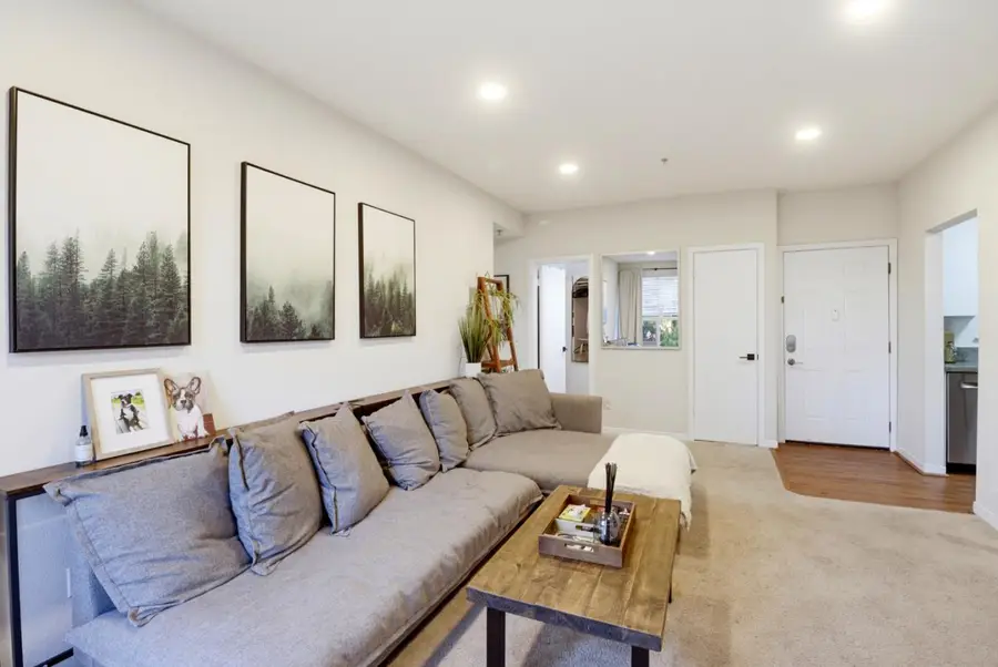 211 S Fremont #309, San Mateo, CA 94401 - #3