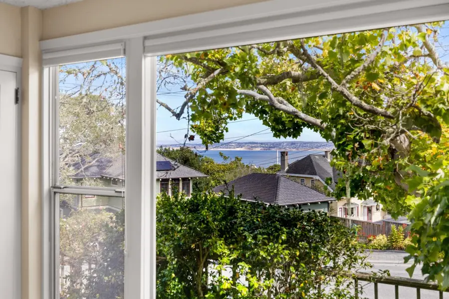 212 1st Street, Pacific Grove, CA 93950 - #3