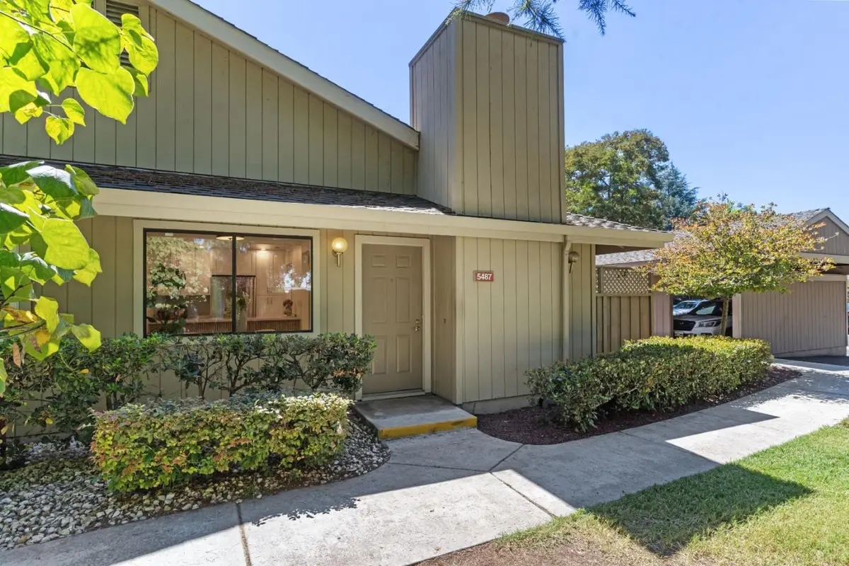 5487 Makati Circle, San Jose, CA 95123 - #1