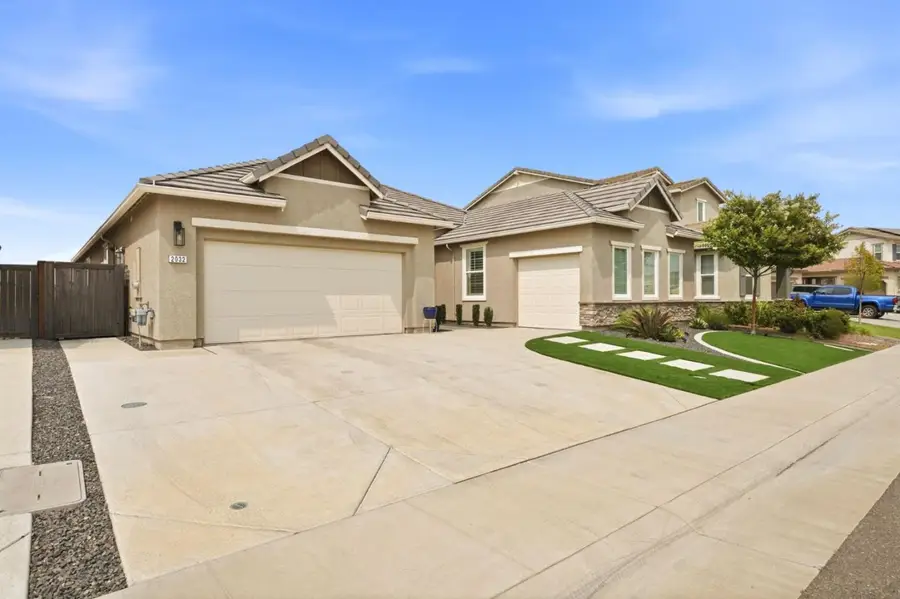 2032 Challenger Way, Roseville, CA 95747 - #2