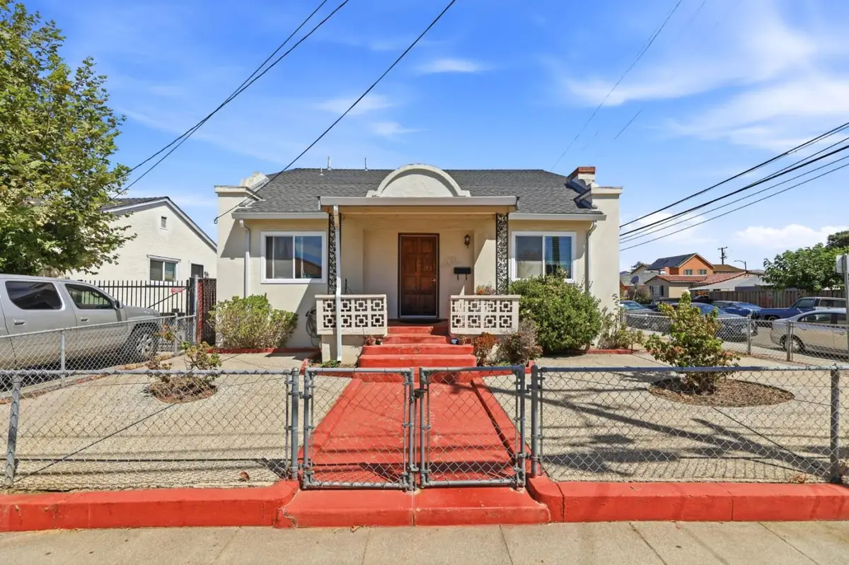 106 N 31st Street, San Jose, CA 95116 - #1