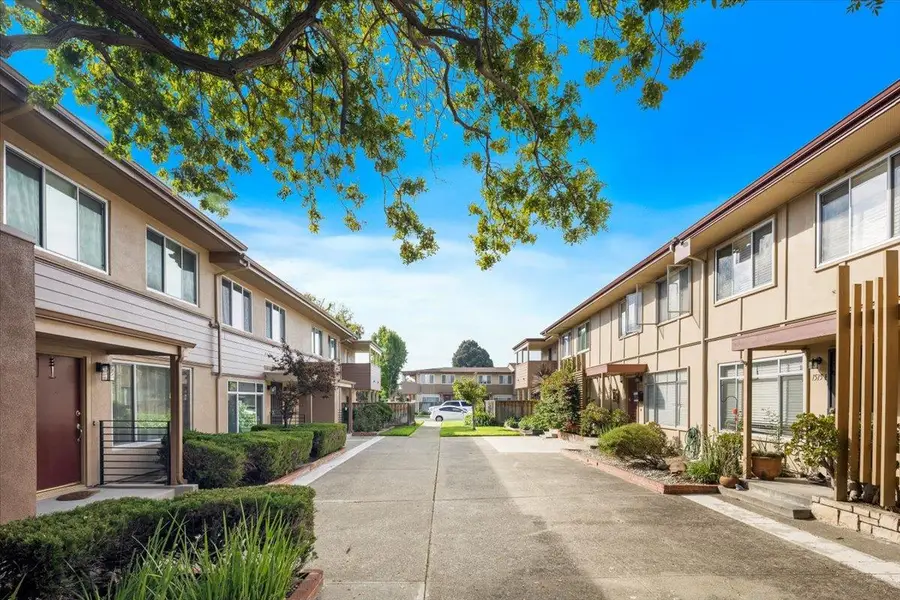 1525 Day Avenue #D, San Mateo, CA 94403 - #2