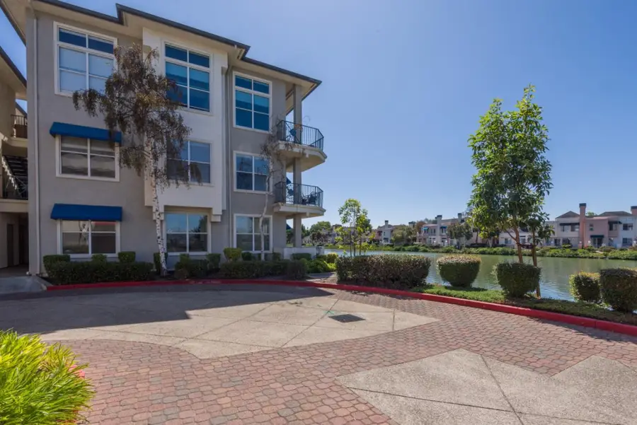 500 Baltic Circle #524, Redwood City, CA 94065 - #2