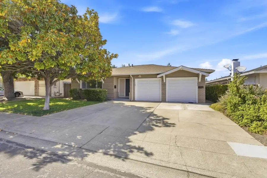 726 Muir Drive, Mountain View, CA 94041 - #2