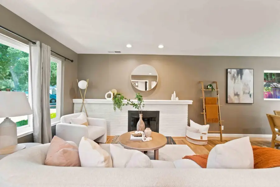 2092 Lynwood Terrace, San Jose, CA 95128 - #3