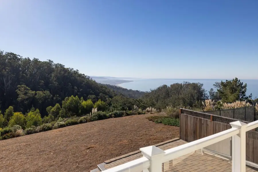 718 El Granada Boulevard, El Granada, CA 94018 - #2